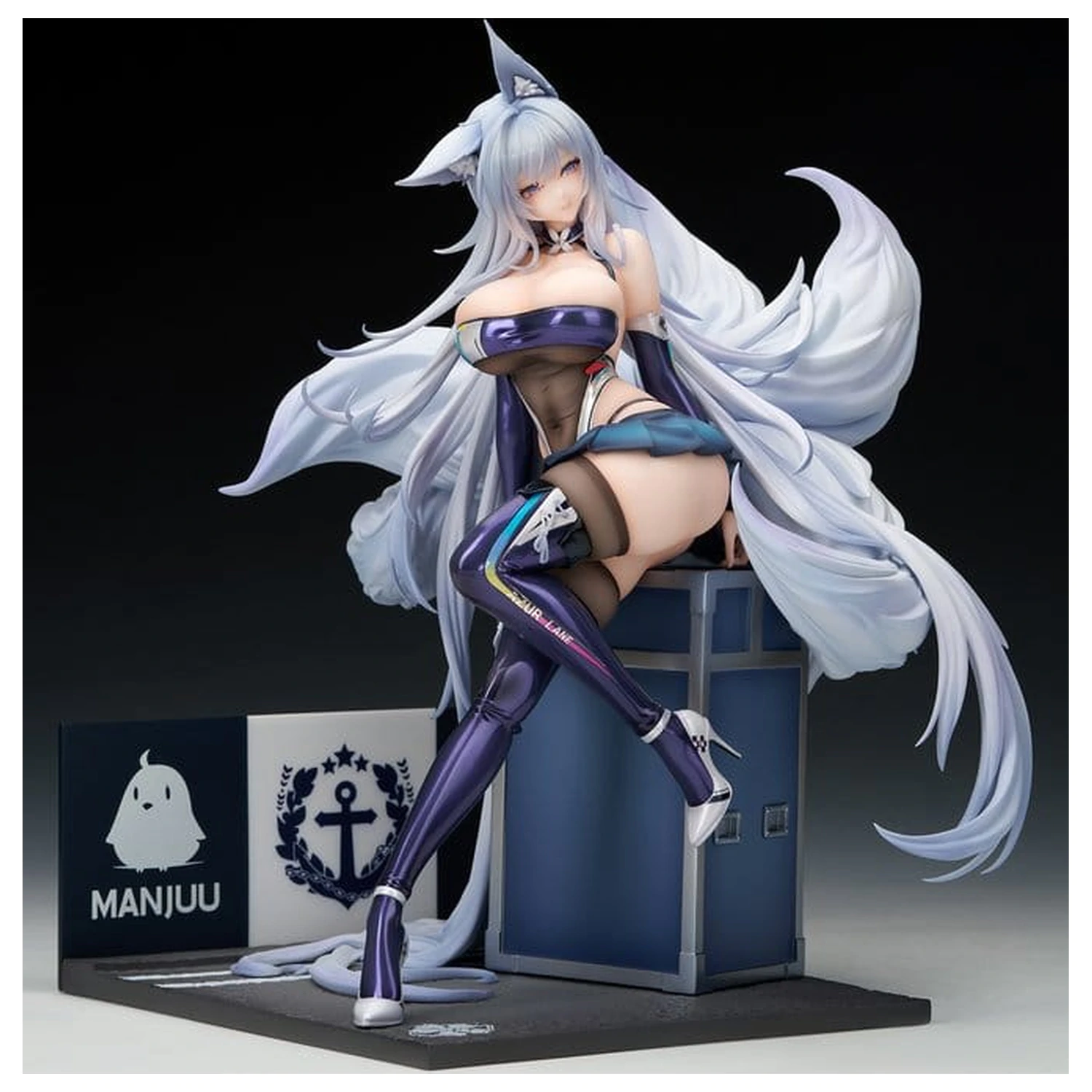 Azur Lane PVC Figúrka 1/7 Shinano Moonlit Chrome Ver. 25 cm produktová fotografia