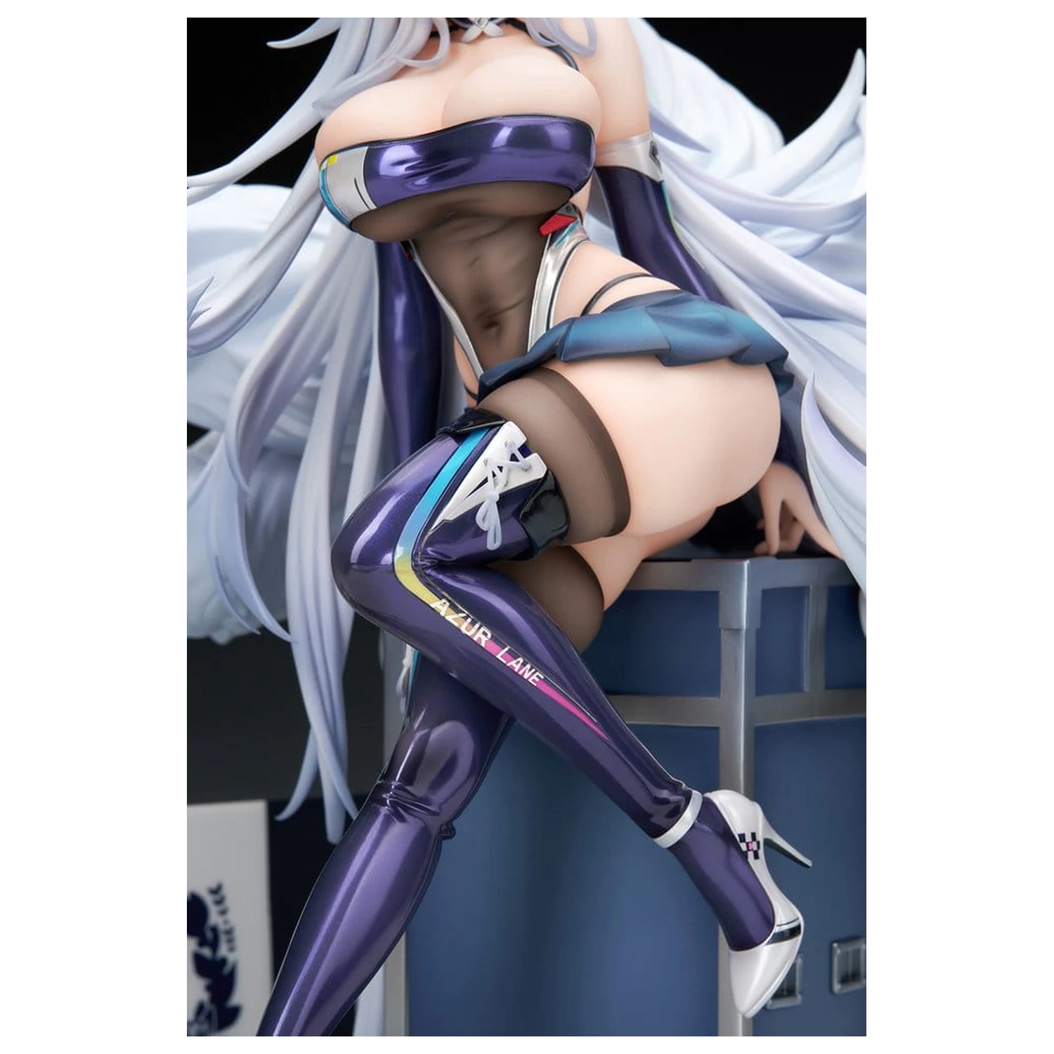 Azur Lane PVC Figúrka 1/7 Shinano Moonlit Chrome Ver. 25 cm produktová fotografia