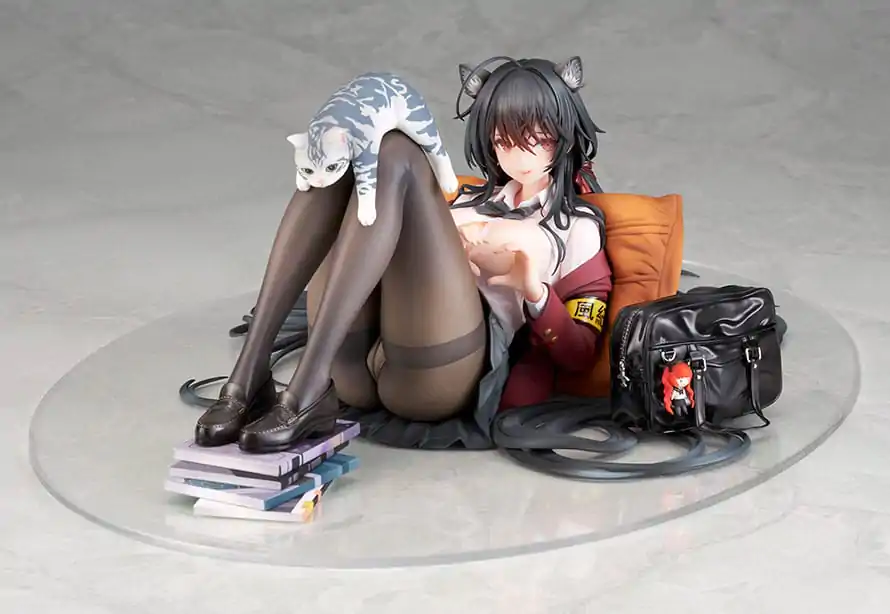 Azur Lane PVC figúrka 1/7 Taiho Sweet Time After School ver. 32 cm termékfotó