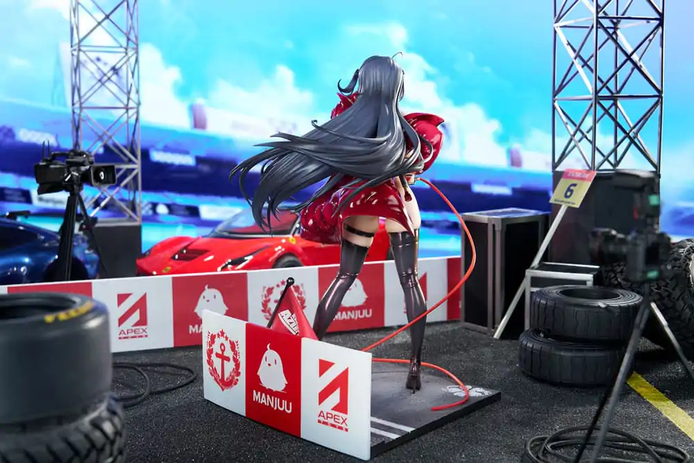 Azur Lane PVC socha 1/7 Taihou Enraptured Companion Ver. 26 cm produktová fotografia