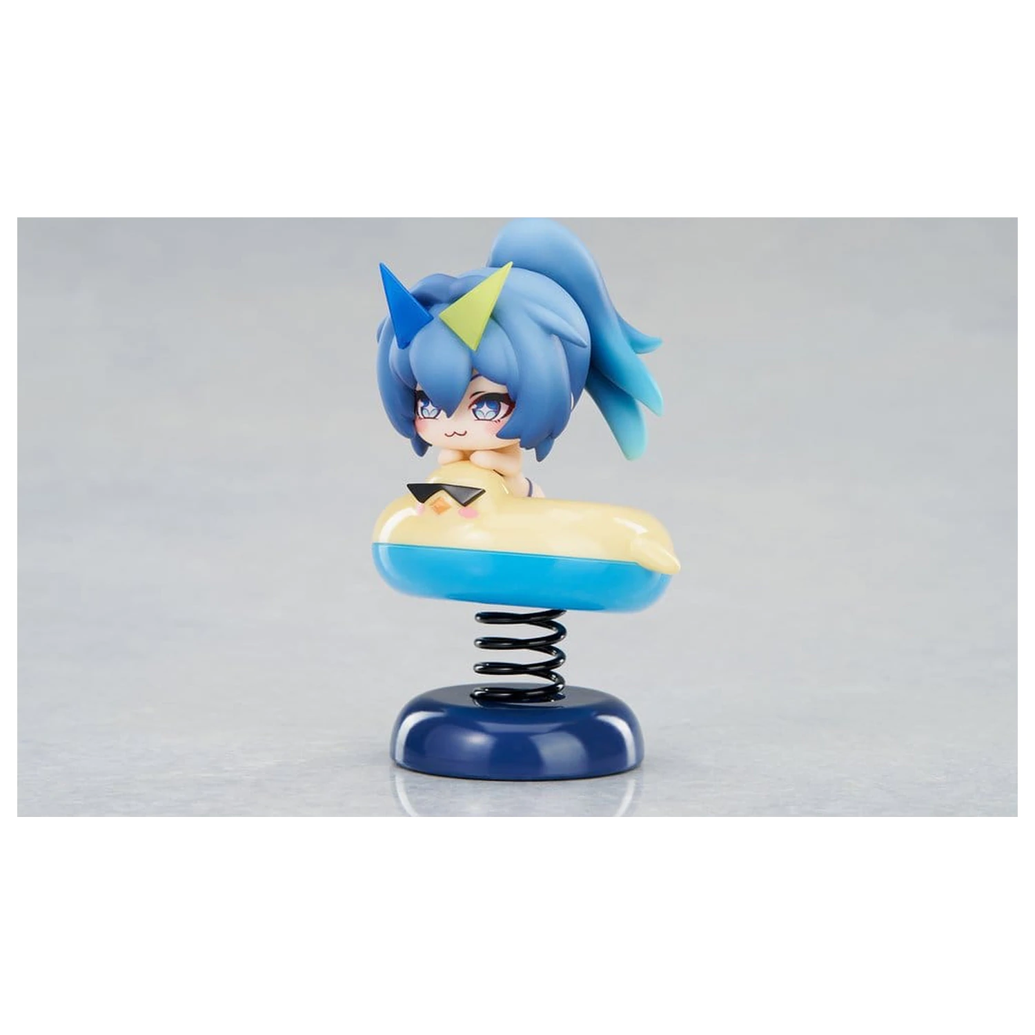 Azur Lane PVC soška Happy Shake New Jersey 8 cm produktová fotografia