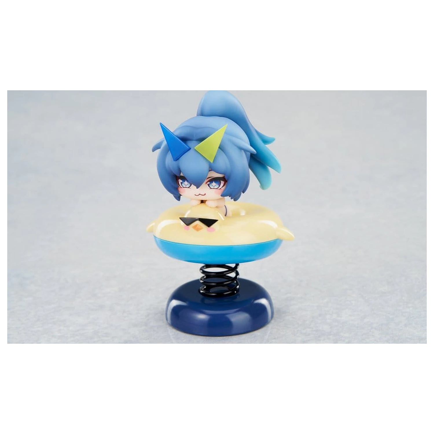 Azur Lane PVC soška Happy Shake New Jersey 8 cm produktová fotografia