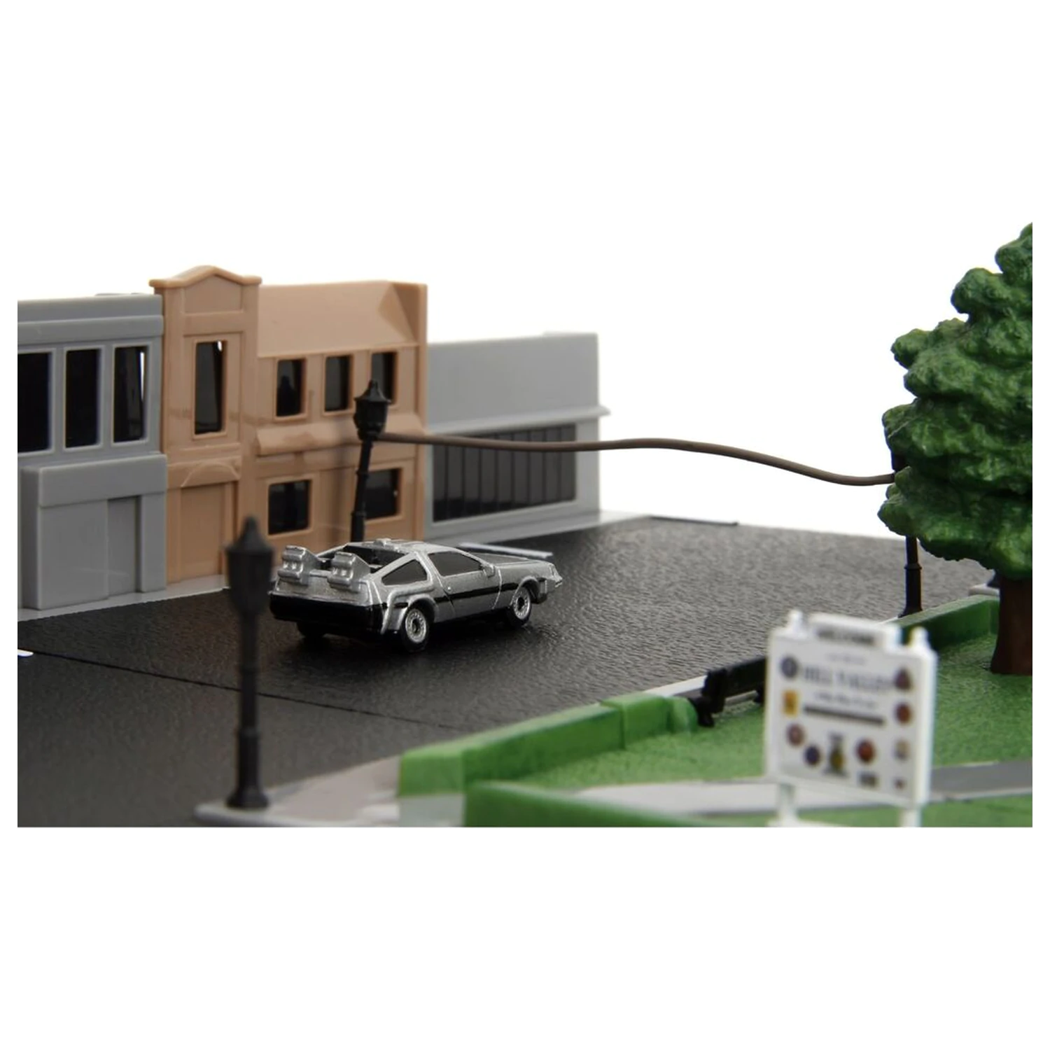 Back To The Future Hill Valley Courthouse Square dioráma replika produktová fotografia