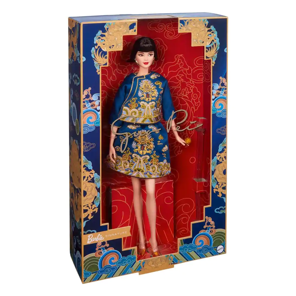 Barbie Signature bábika 2023 Lunar New Year Barbie by Guo Pei produktová fotografia