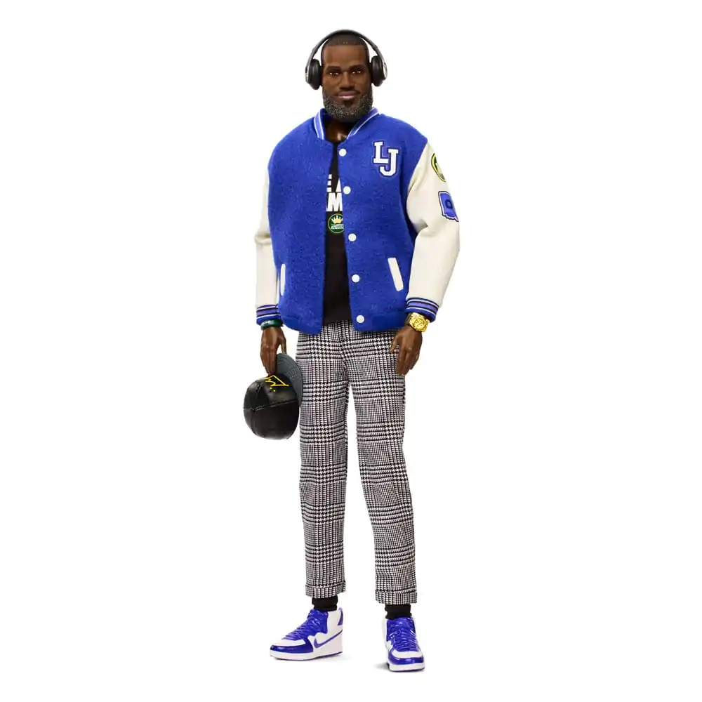 Barbie Signature bábika Fashion Kenbassador Lebron James produktová fotografia