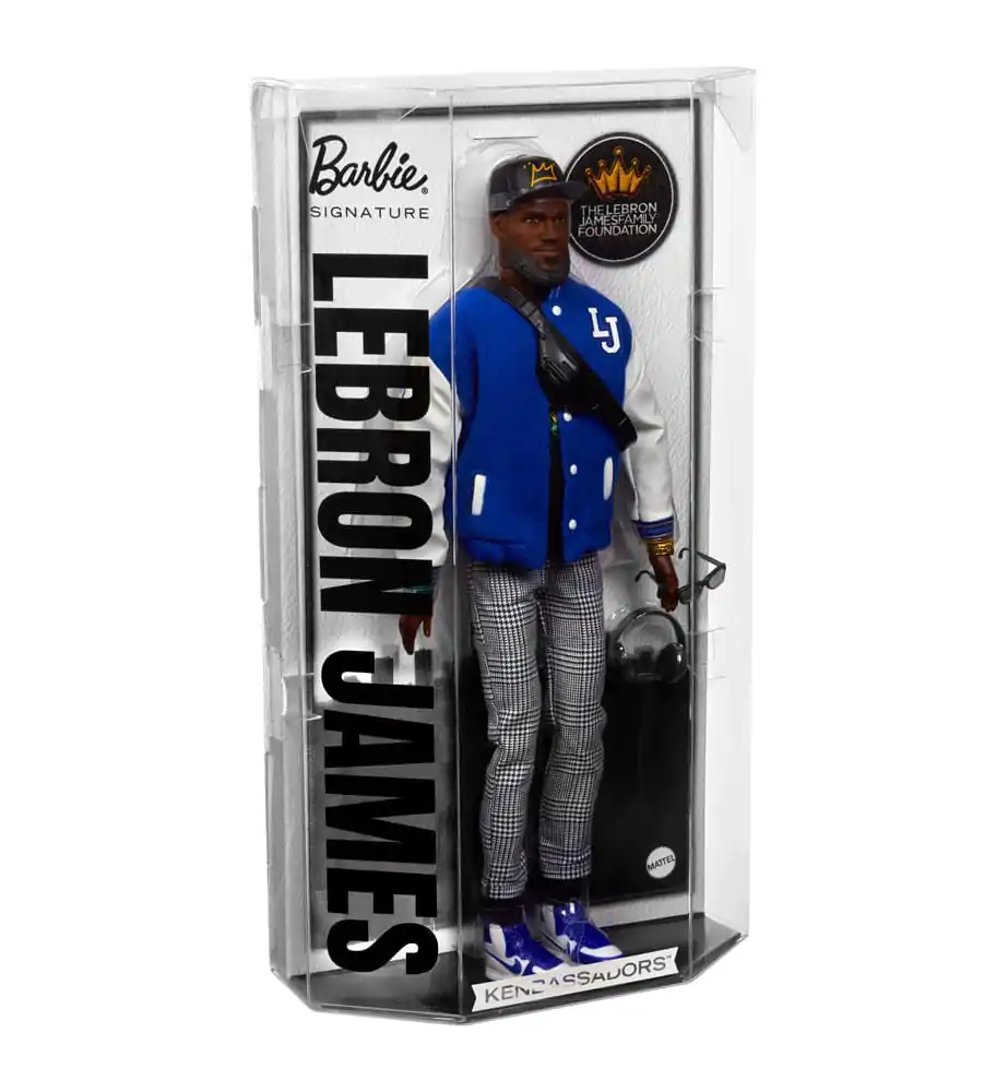 Barbie Signature bábika Fashion Kenbassador Lebron James produktová fotografia
