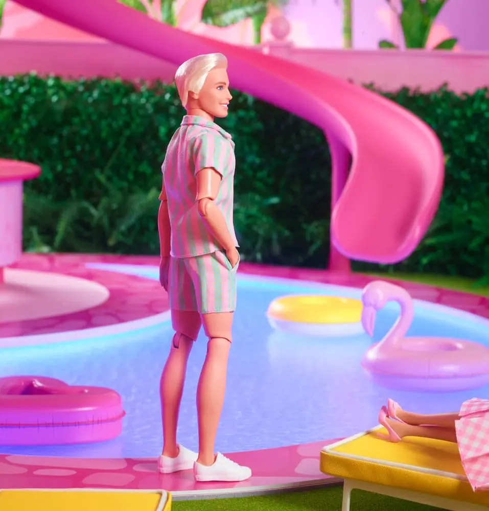 Barbie The Movie Doll Ken v pastelovej pruhovanej plážovej zodpovedajúcej súprave produktová fotografia
