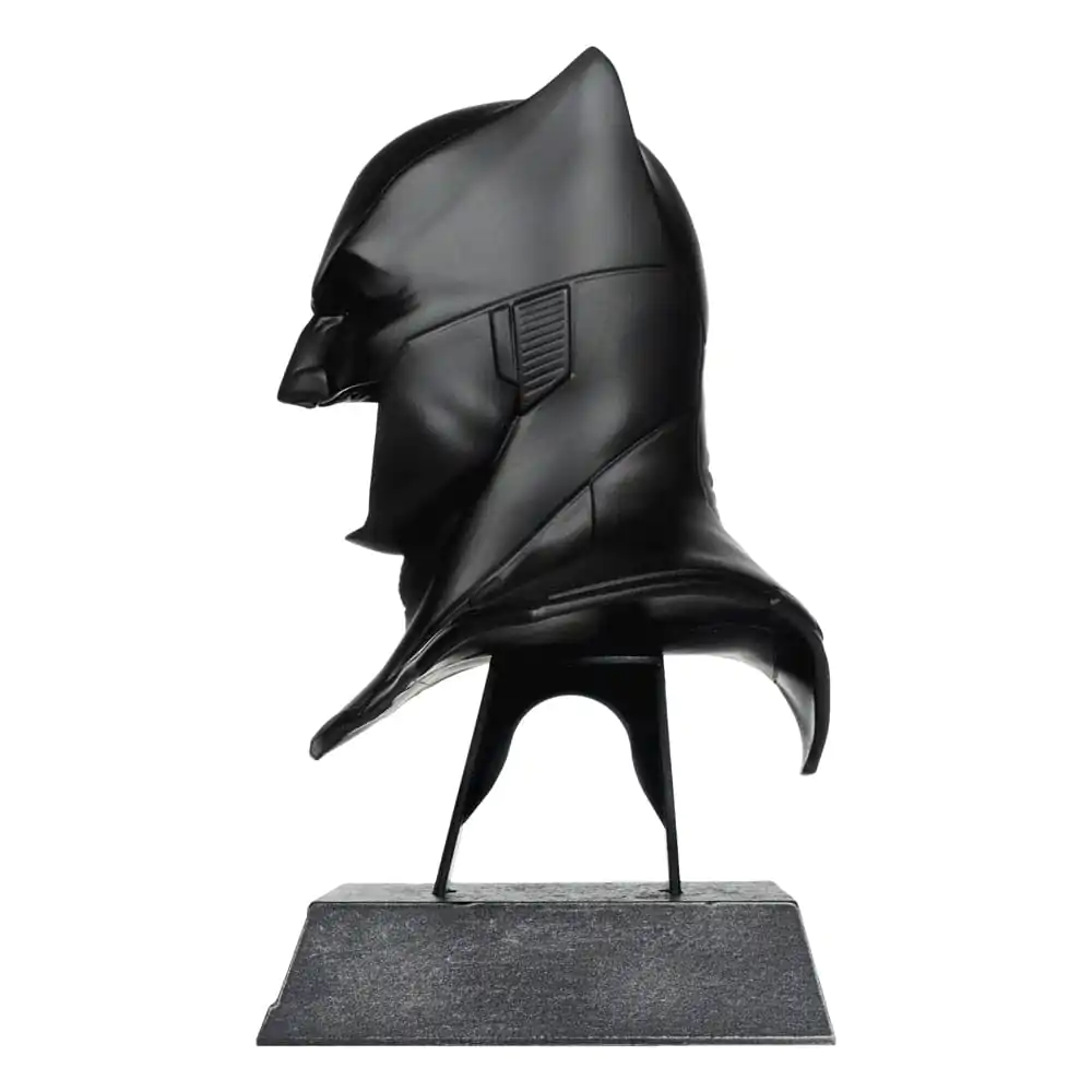 Batman DC Direct Mini replika 1/3 Batman Cowl (Justice League Tactical Suit) 19 cm produktová fotografia