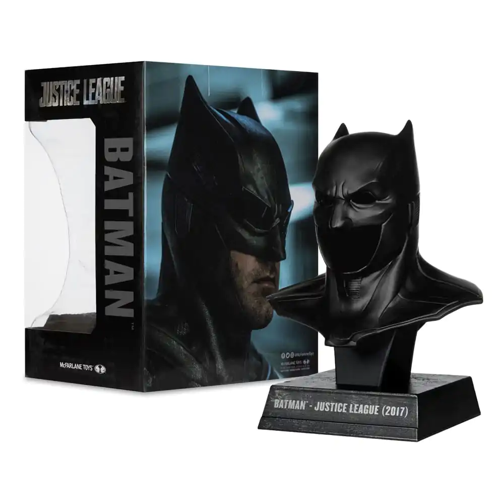 Batman DC Direct Mini replika 1/3 Batman Cowl (Justice League Tactical Suit) 19 cm produktová fotografia