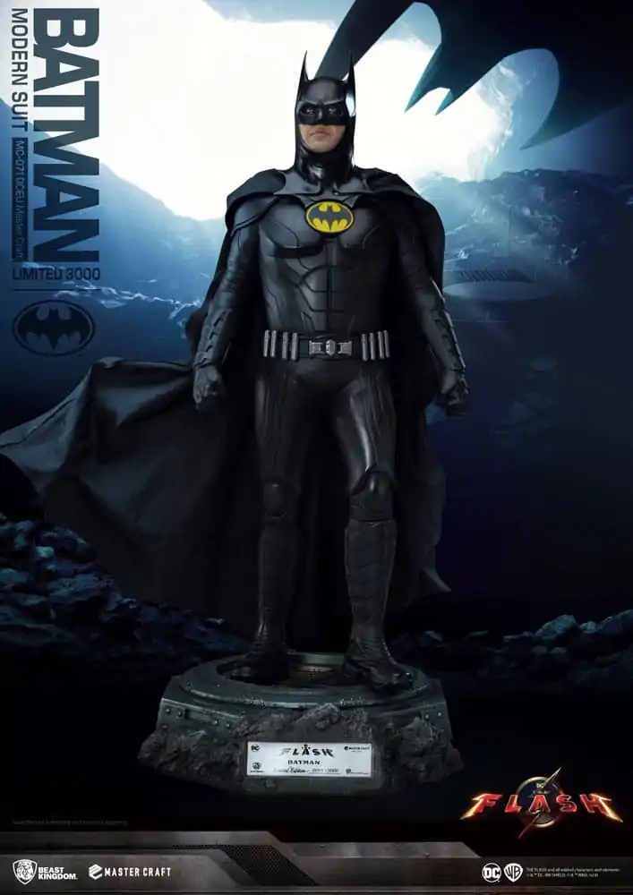 Batman Master Craft Statue Batman Modern Suit 42 cm termékfotó