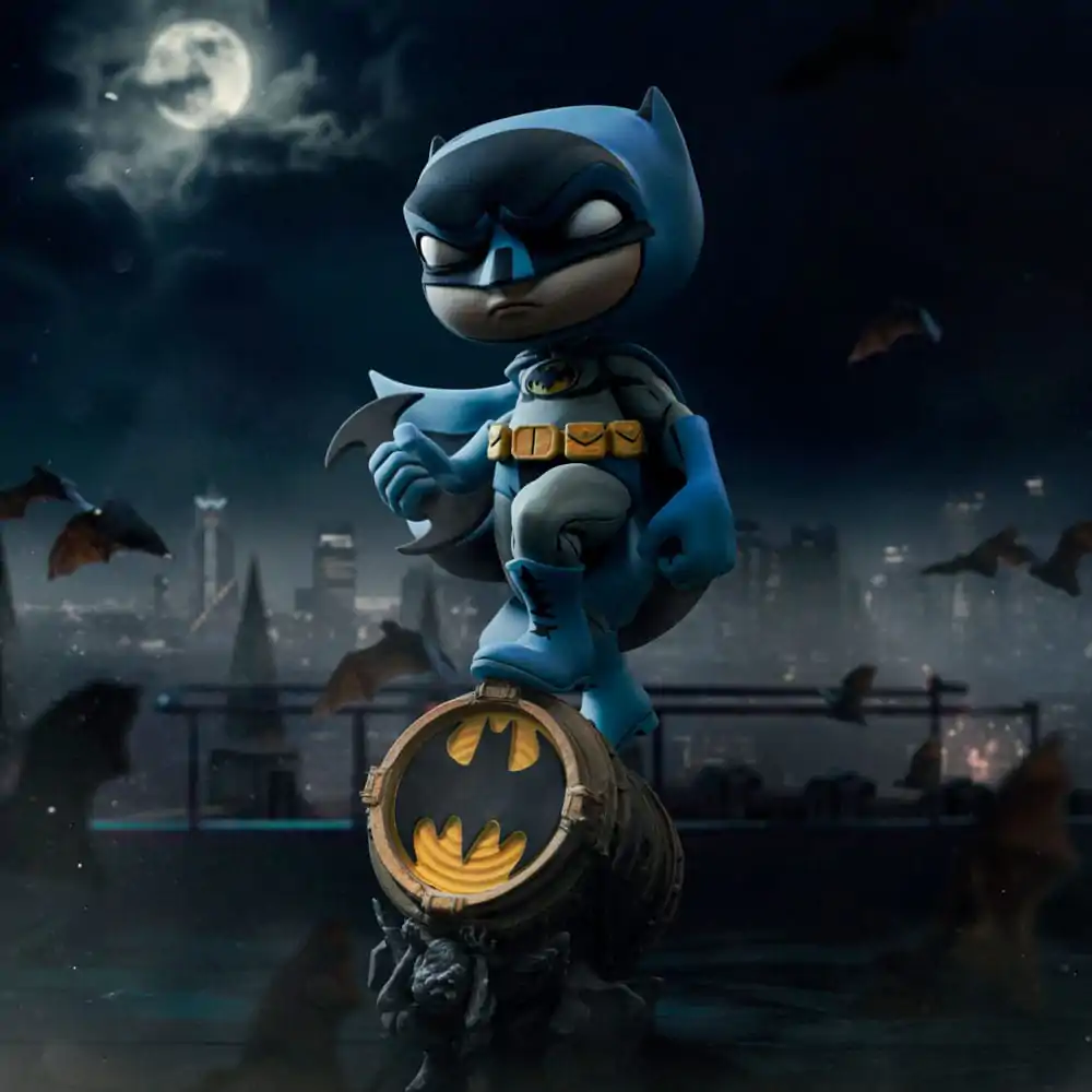 Batman Mini Co. PVC figúrka Batman on Bat-Signal (Blue Variant) 19 cm produktová fotografia