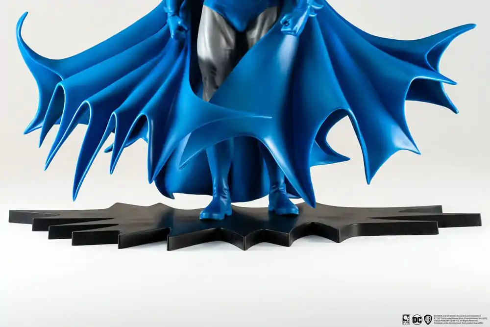 Batman PX PVC Socha 1/8 Batman Classic Version 27 cm produktová fotografia