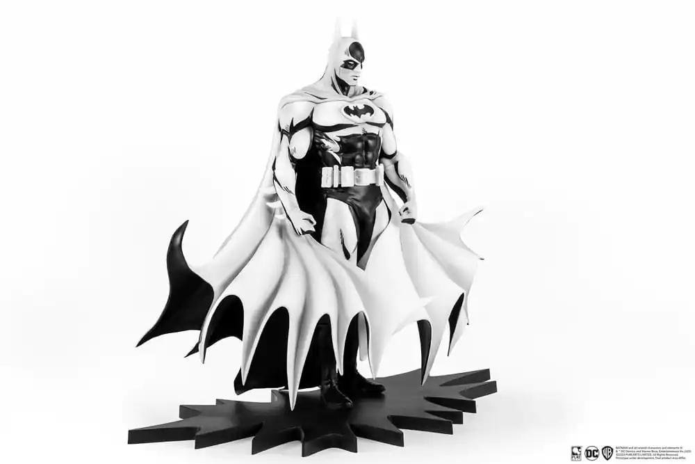 Batman PX PVC Socha 1/8 SDCC 2024 Batman Black & White Version 27 cm produktová fotografia