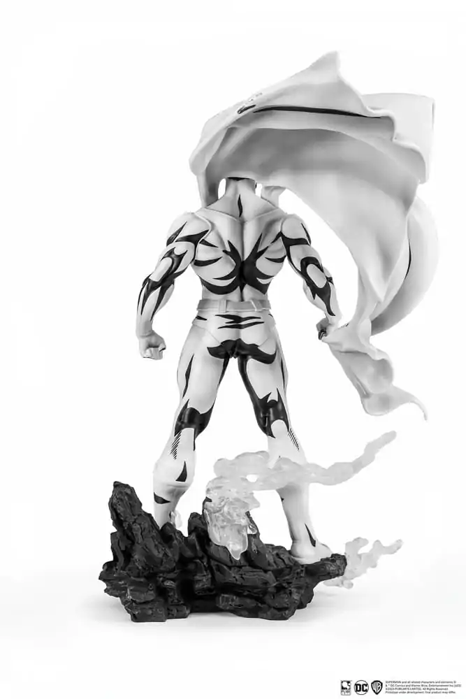 Batman PX PVC Statue 1/8 SDCC 2024 Superman Black &amp; White verzia 30 cm termékfotó