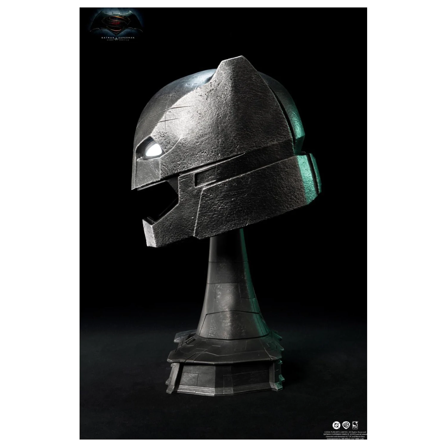 Batman v Superman Armored Batman Replika prilby 1/1 produktová fotografia
