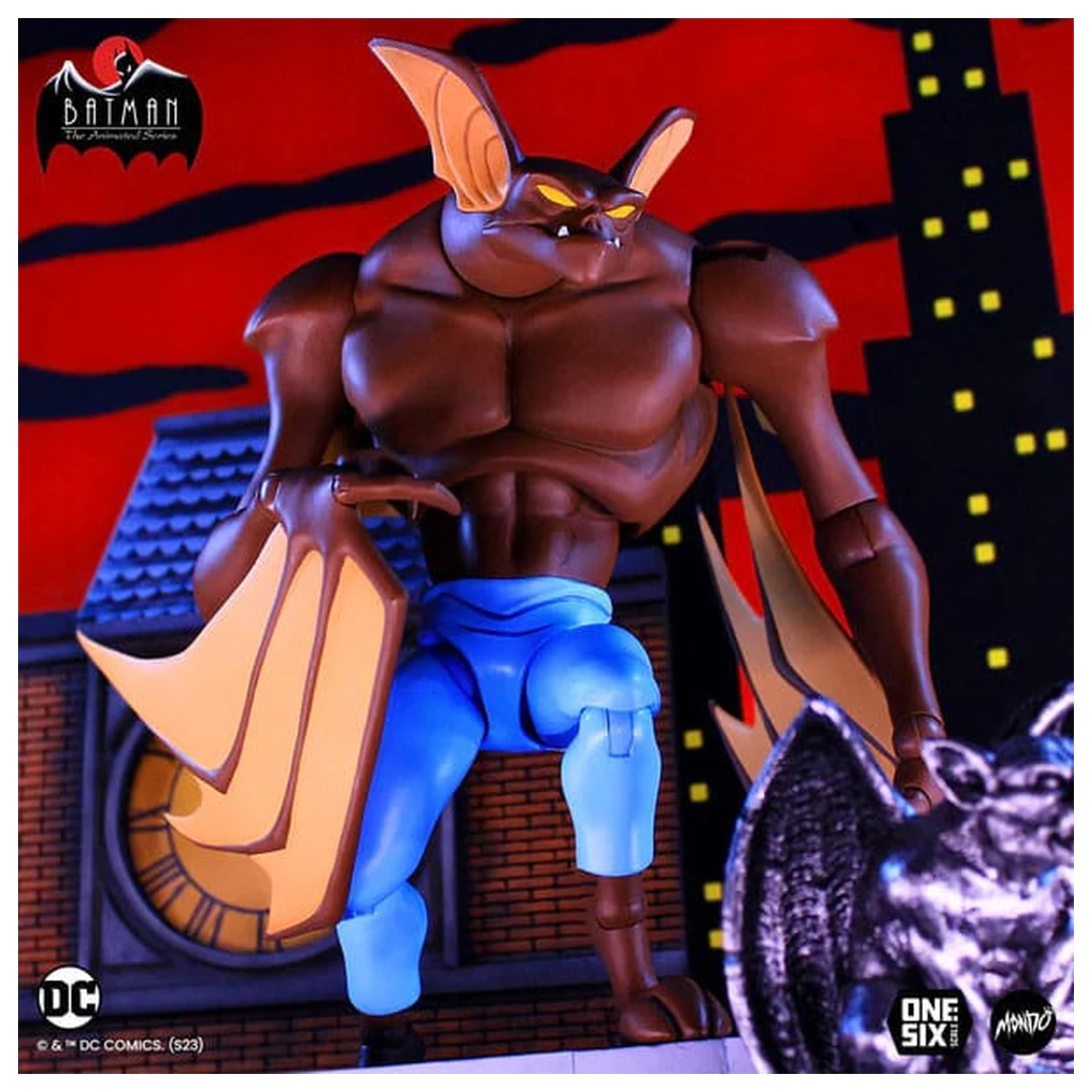 Batman Akčná figúrka 1/6 Man-Bat 32 cm produktová fotografia