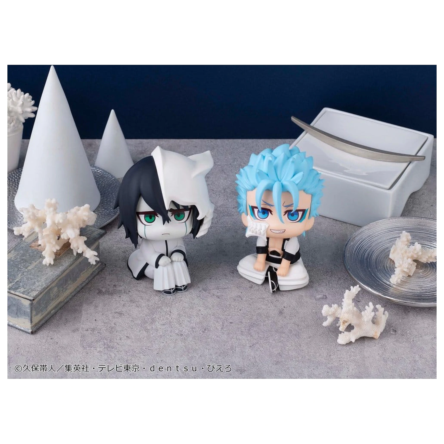 Bleach Look Up PVC figúrky balenie po 2 Ulquiorra Cifer & Grimmjow Jaegerjaquez (s darčekom) 11 cm produktová fotografia