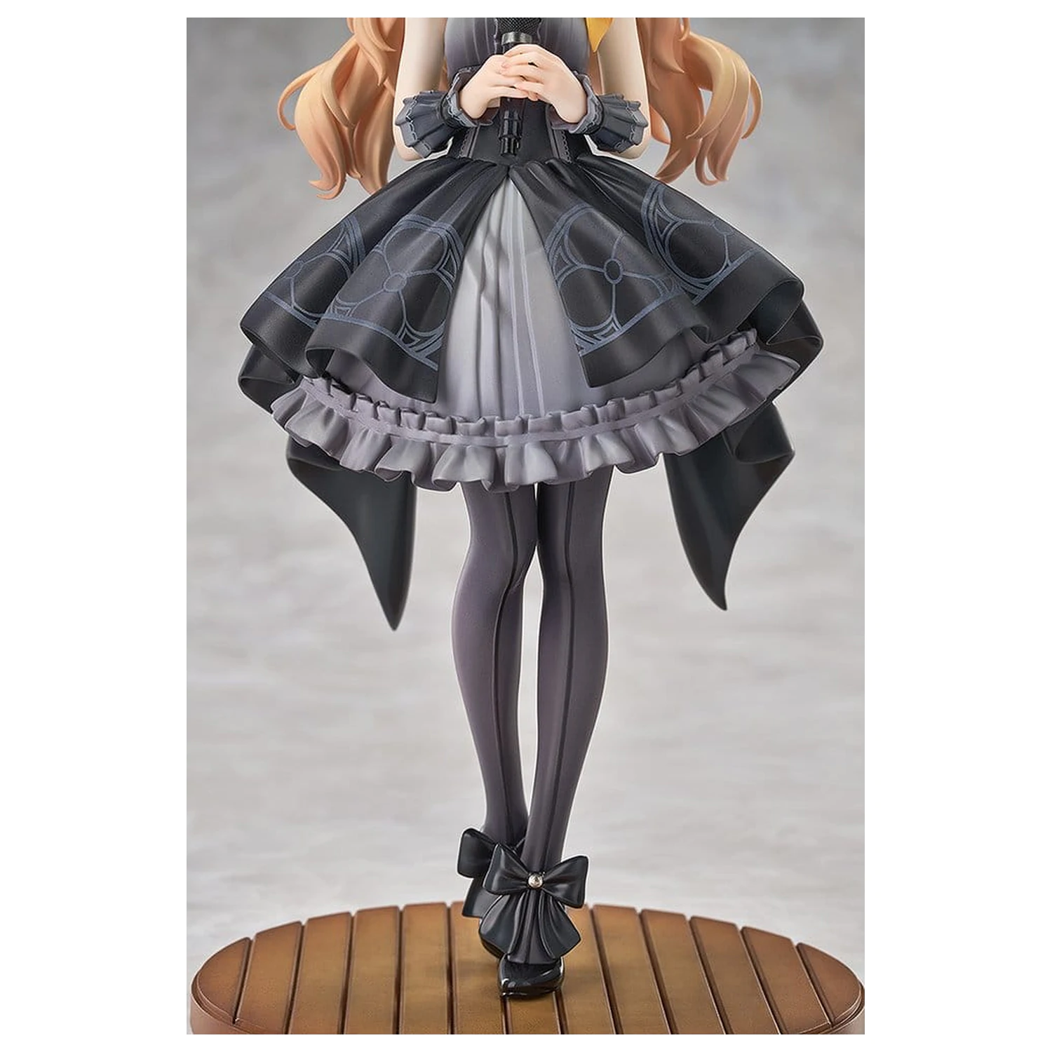 Blue Archive PVC socha 1/7 Mari (Idol): Memorial Lobby Ver. 24 cm produktová fotografia