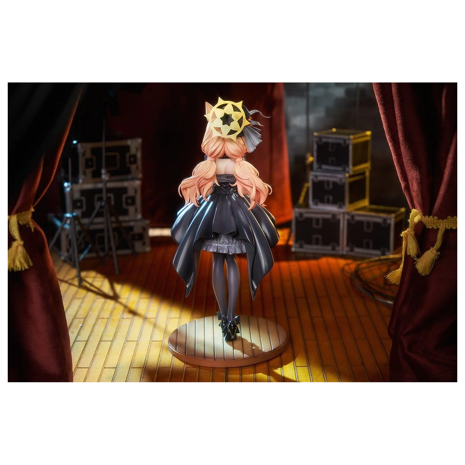 Blue Archive PVC socha 1/7 Mari (Idol): Memorial Lobby Ver. 24 cm produktová fotografia
