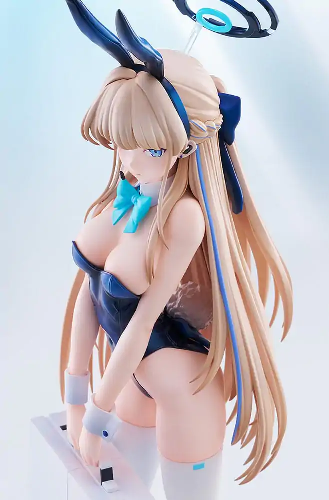 Blue Archive PVC Štatueta 1/7 Toki Asuma (Bunny Girl) 30 cm termékfotó