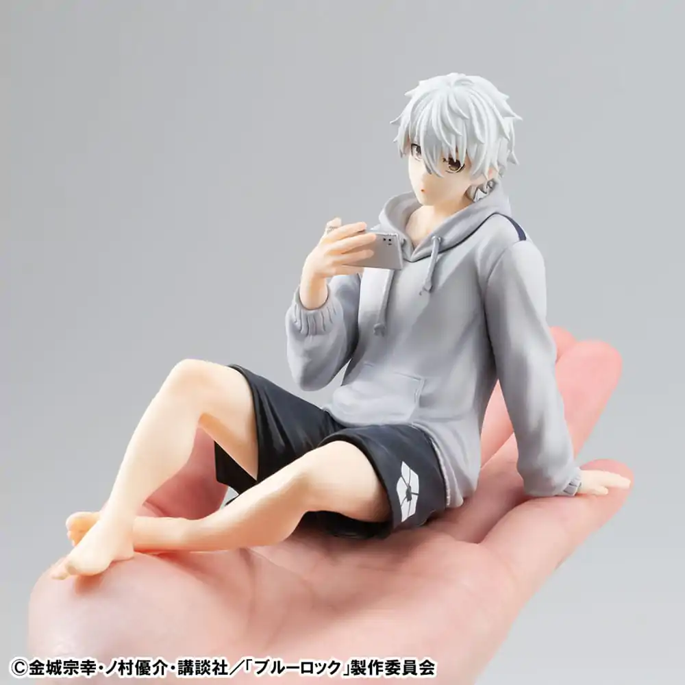 Blue Lock G.E.M. Series PVC Soška Seishiro Nagi Repaint Ver. Palm Size 9 cm produktová fotografia