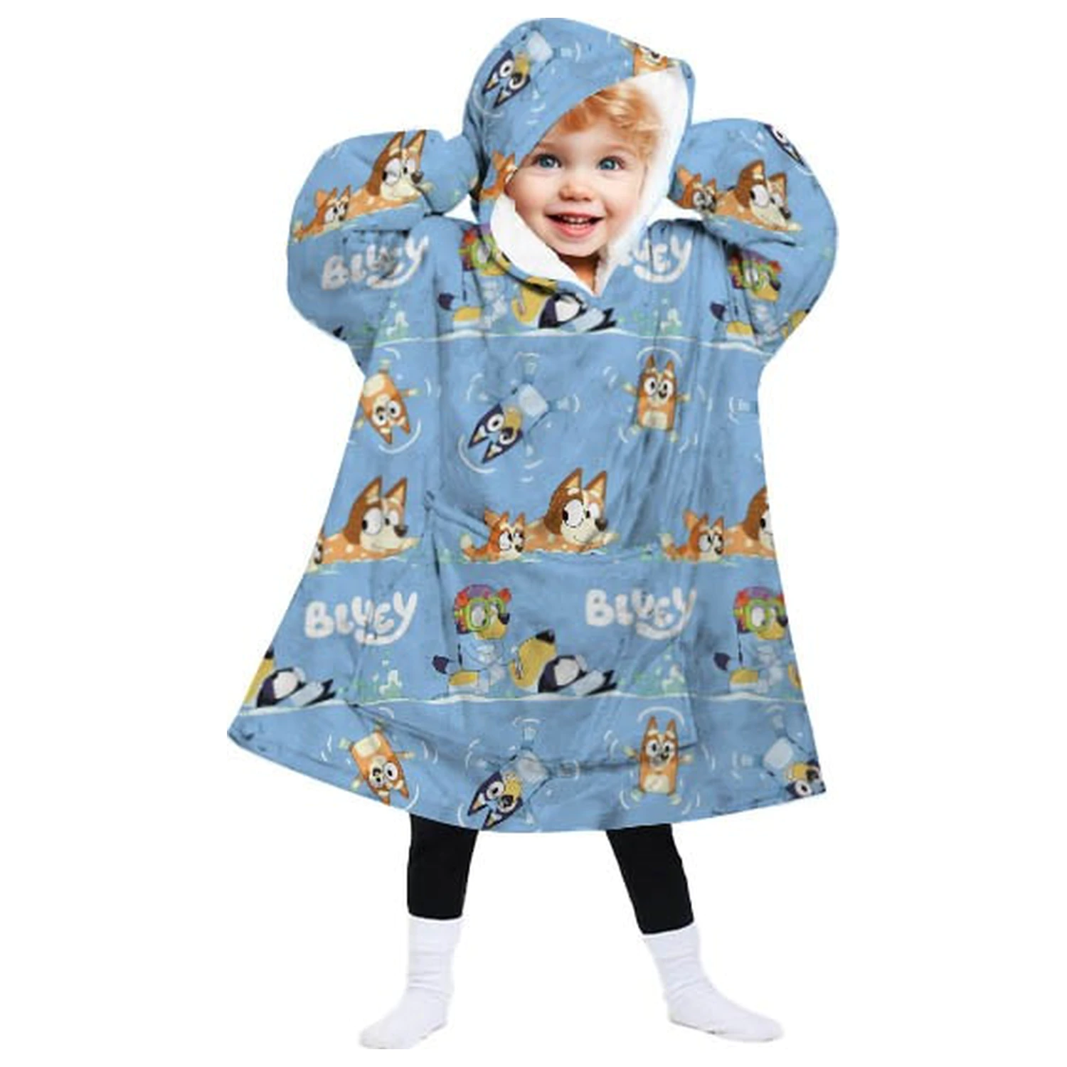 Bluey Seaside nositeľná plyšová fleecová deka poncho pre 3-6 rokov produktová fotografia