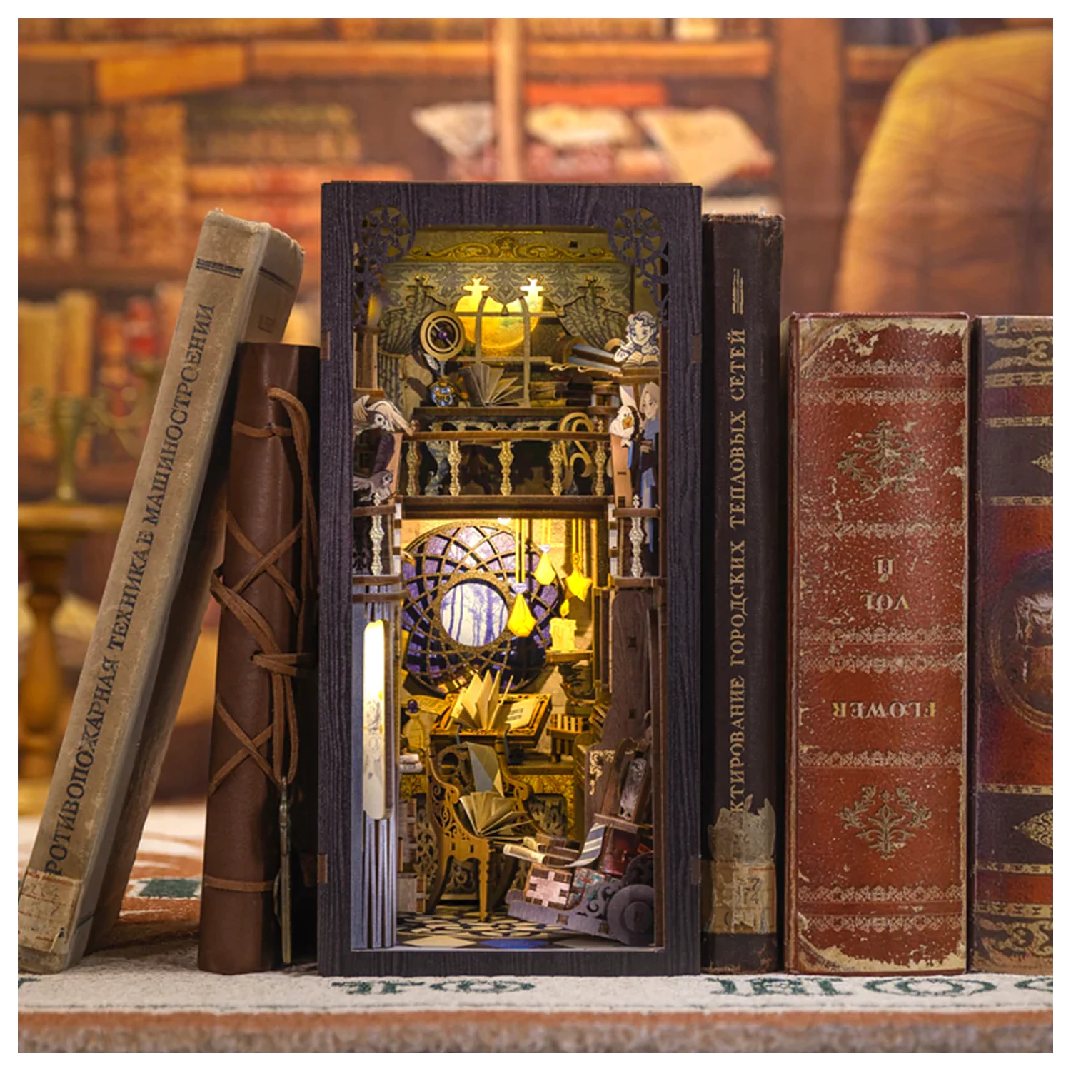 BOOK NOOK KIT DIY Nebula Common Room 350 dielov + stavebnica s LED svetlom produktová fotografia