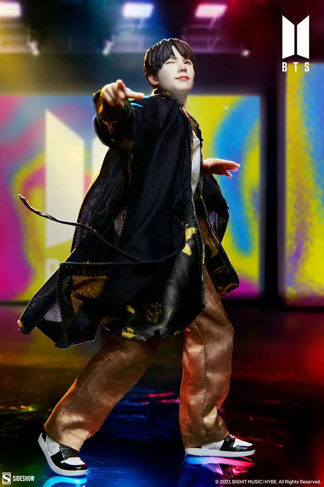 BTS Idol Collection PVC Socha SUGA Deluxe 23 cm produktová fotografia