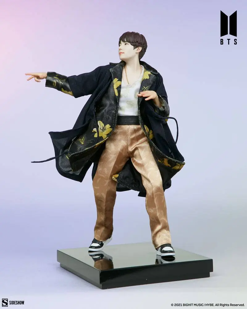 BTS Idol Collection PVC Socha SUGA Deluxe 23 cm produktová fotografia