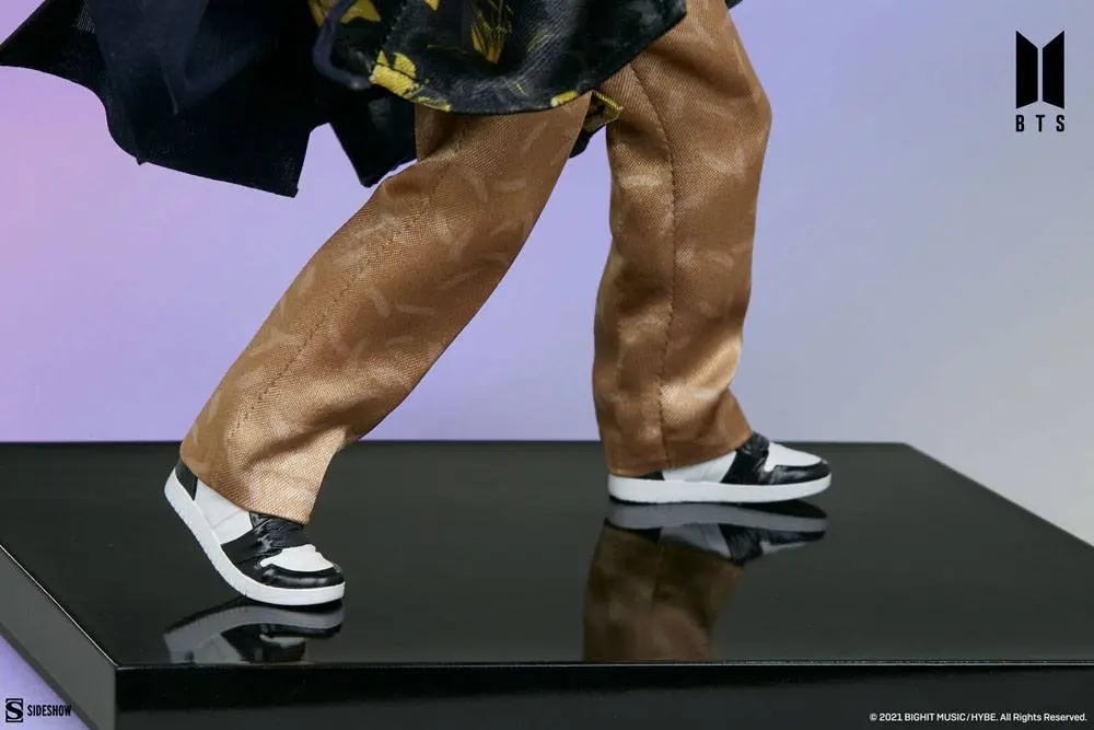BTS Idol Collection PVC Socha SUGA Deluxe 23 cm produktová fotografia