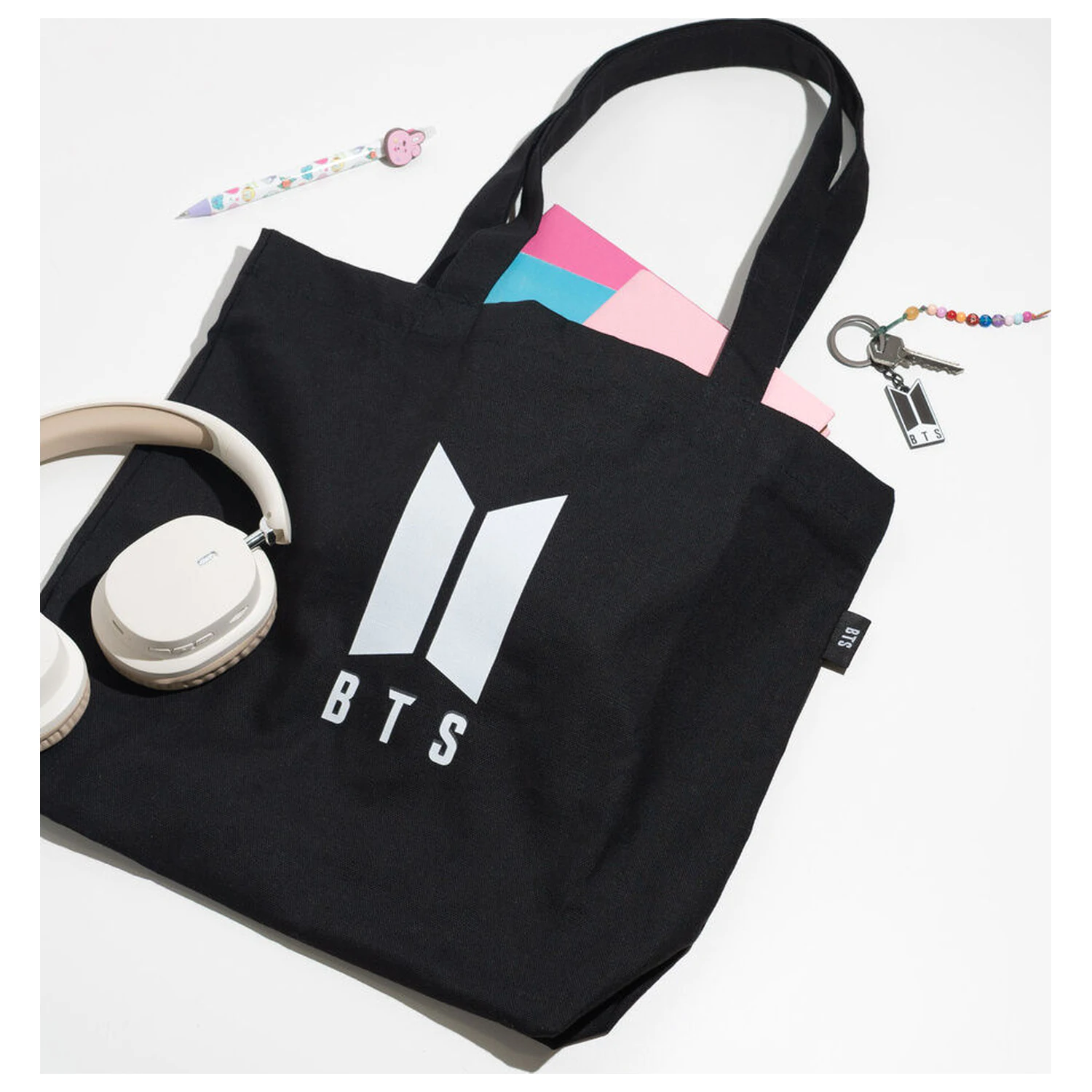 BTS logo taška produktová fotografia