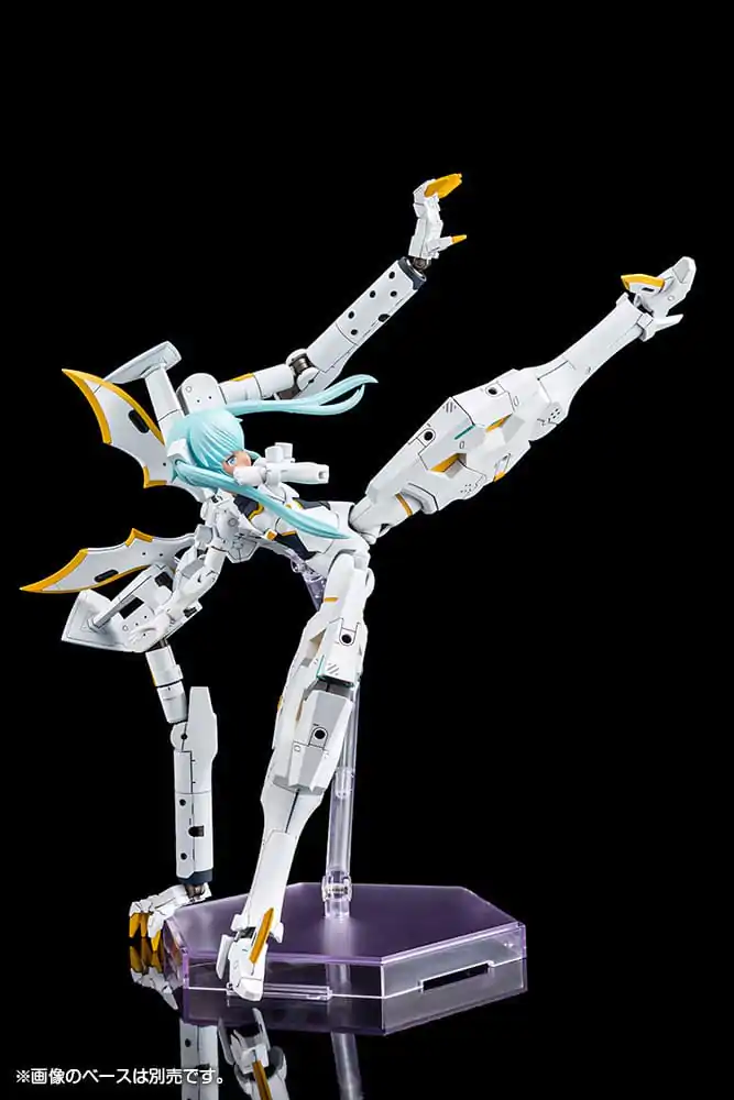 Busou Shinki plastová stavebnica model Type Devil Strarf Repaint Color Version 20 cm produktová fotografia