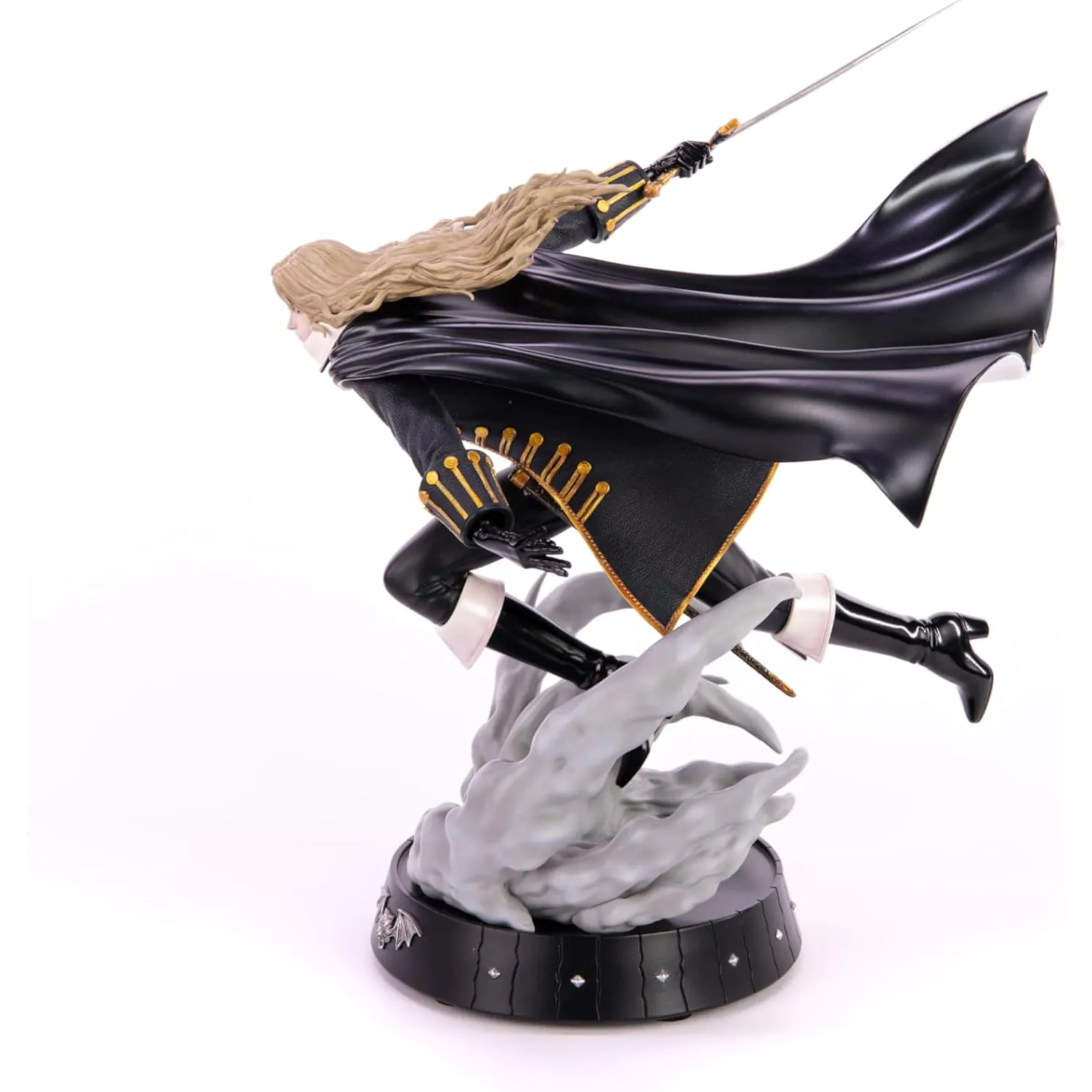 Castlevania Symphony of the Night Socha Dash Attack Alucard 30 cm produktová fotografia