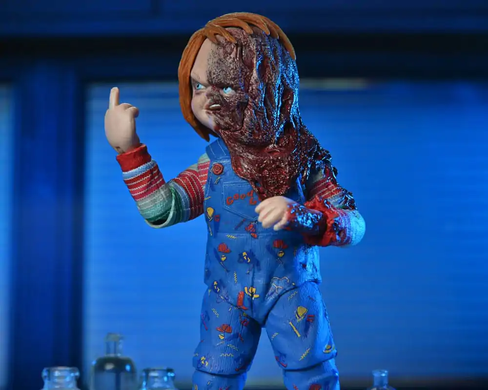 Figúrka akčná Child´s Play Chucky (TV seriál) Ultimate Chucky 18 cm termékfotó