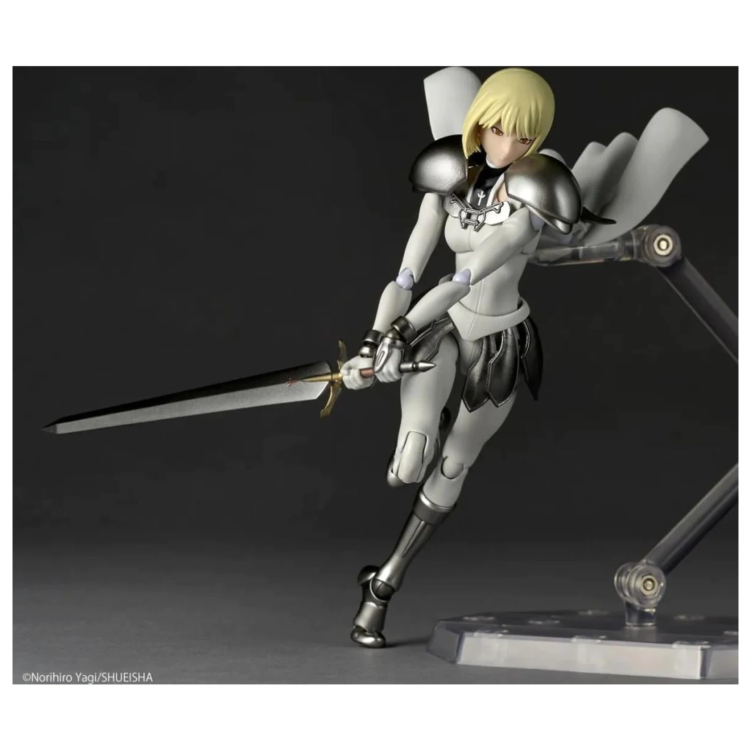 Figúrka Claymore Clare Revoltech 15,5 cm produktová fotografia