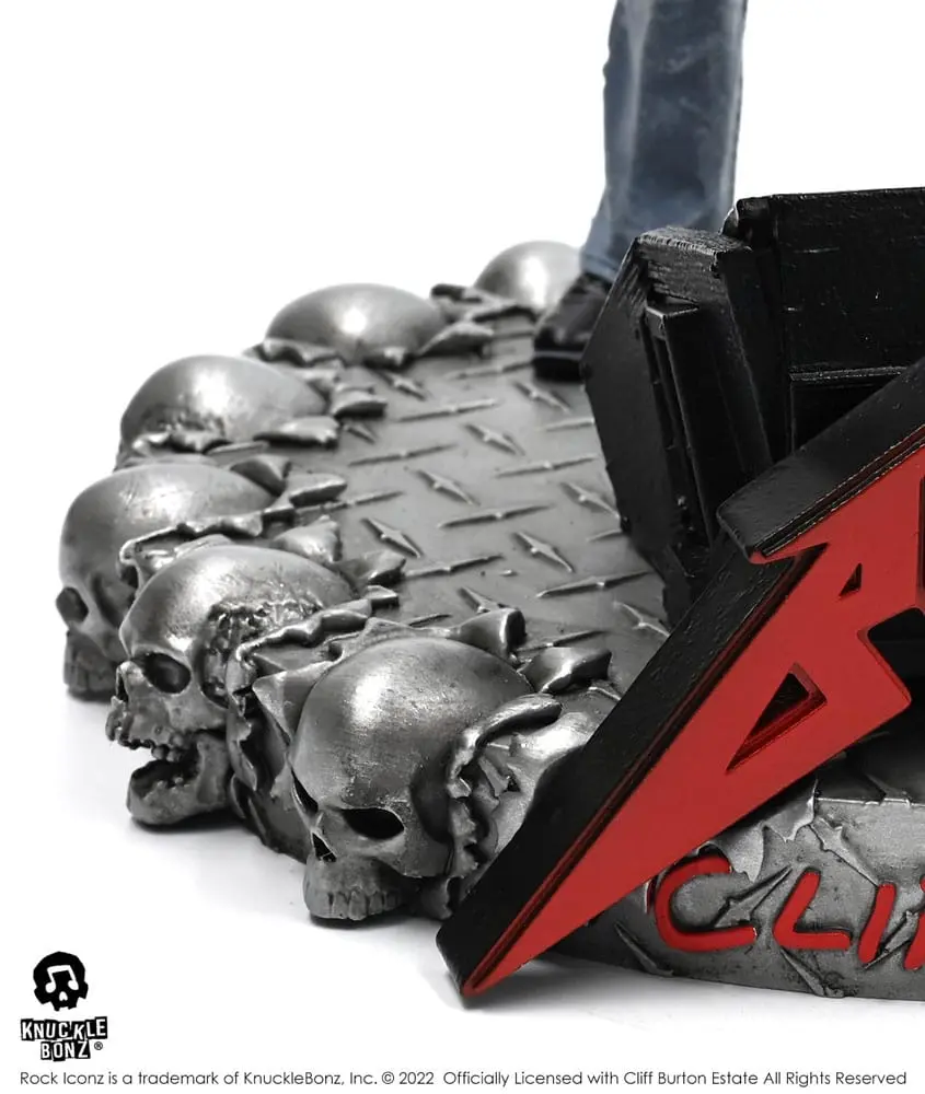 Cliff Burton Rock Iconz Socha Cliff 'Em All 22 cm produktová fotografia