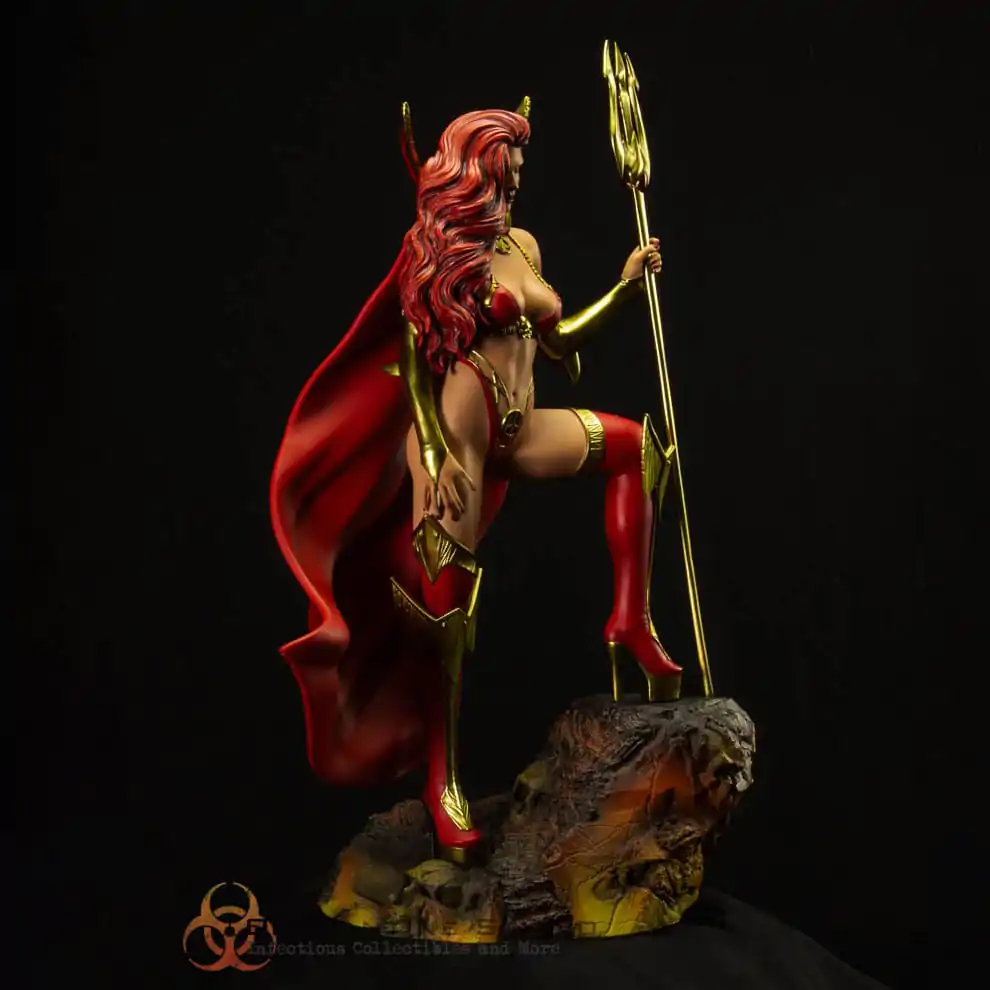 Coffin Comics Socha 1/5 Lady Satanus 43 cm produktová fotografia