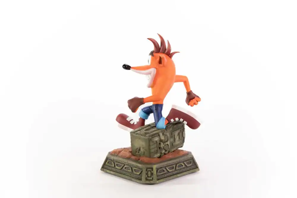 Crash Bandicoot Socha Crash Bandicoot Classic 32 cm produktová fotografia