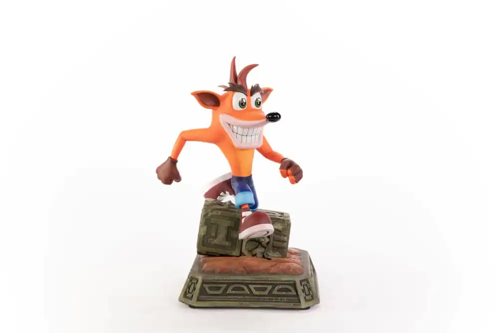 Crash Bandicoot Socha Crash Bandicoot Classic 32 cm produktová fotografia