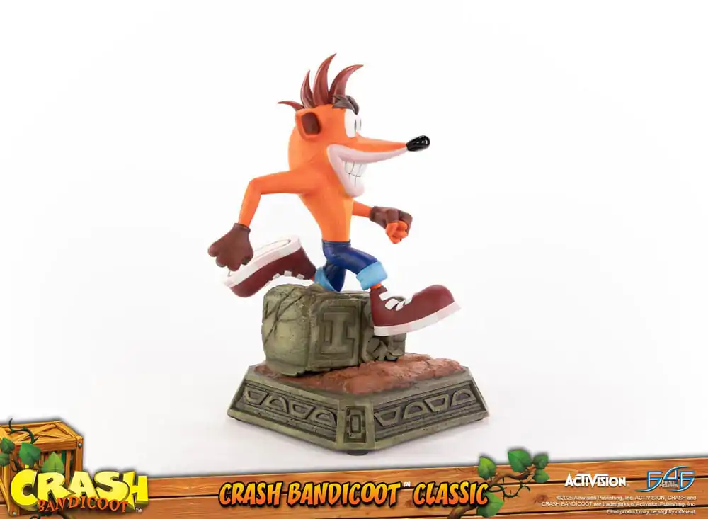 Crash Bandicoot Socha Crash Bandicoot Classic 32 cm produktová fotografia