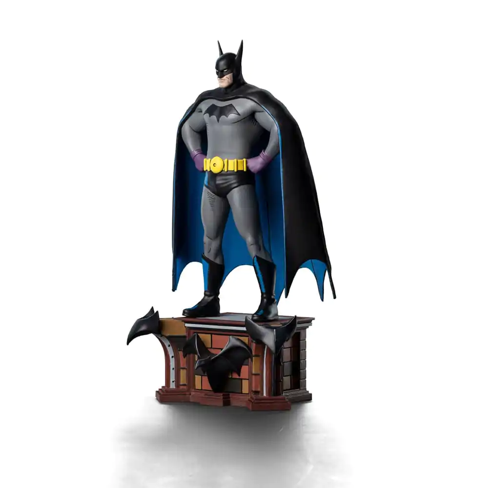 DC Comics Art Scale Statue 1/10 Batman Detective 85th Anniversary 26 cm termékfotó