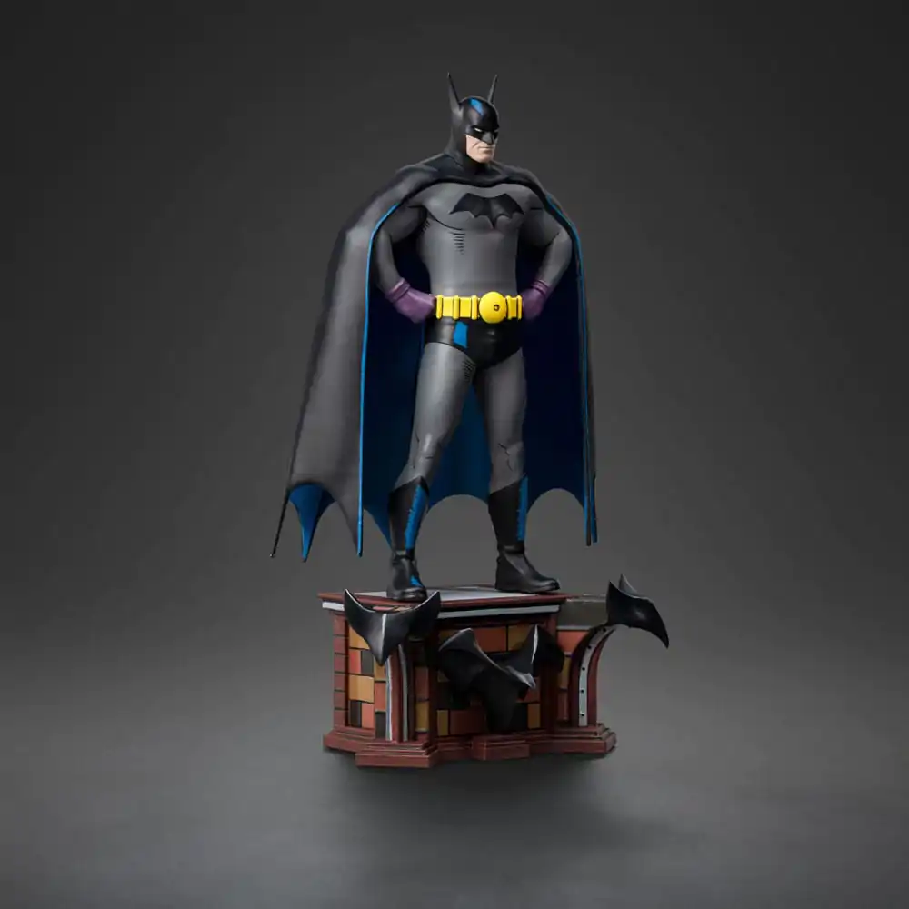 DC Comics Art Scale Statue 1/10 Batman Detective 85th Anniversary 26 cm termékfotó