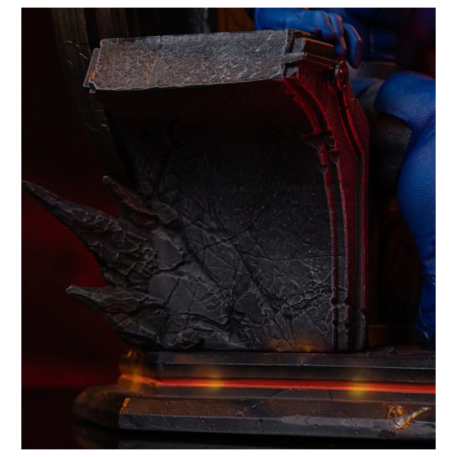 DC Comics Umelecká mierková socha 1/10 Darkseid Unleashed 26 cm produktová fotografia