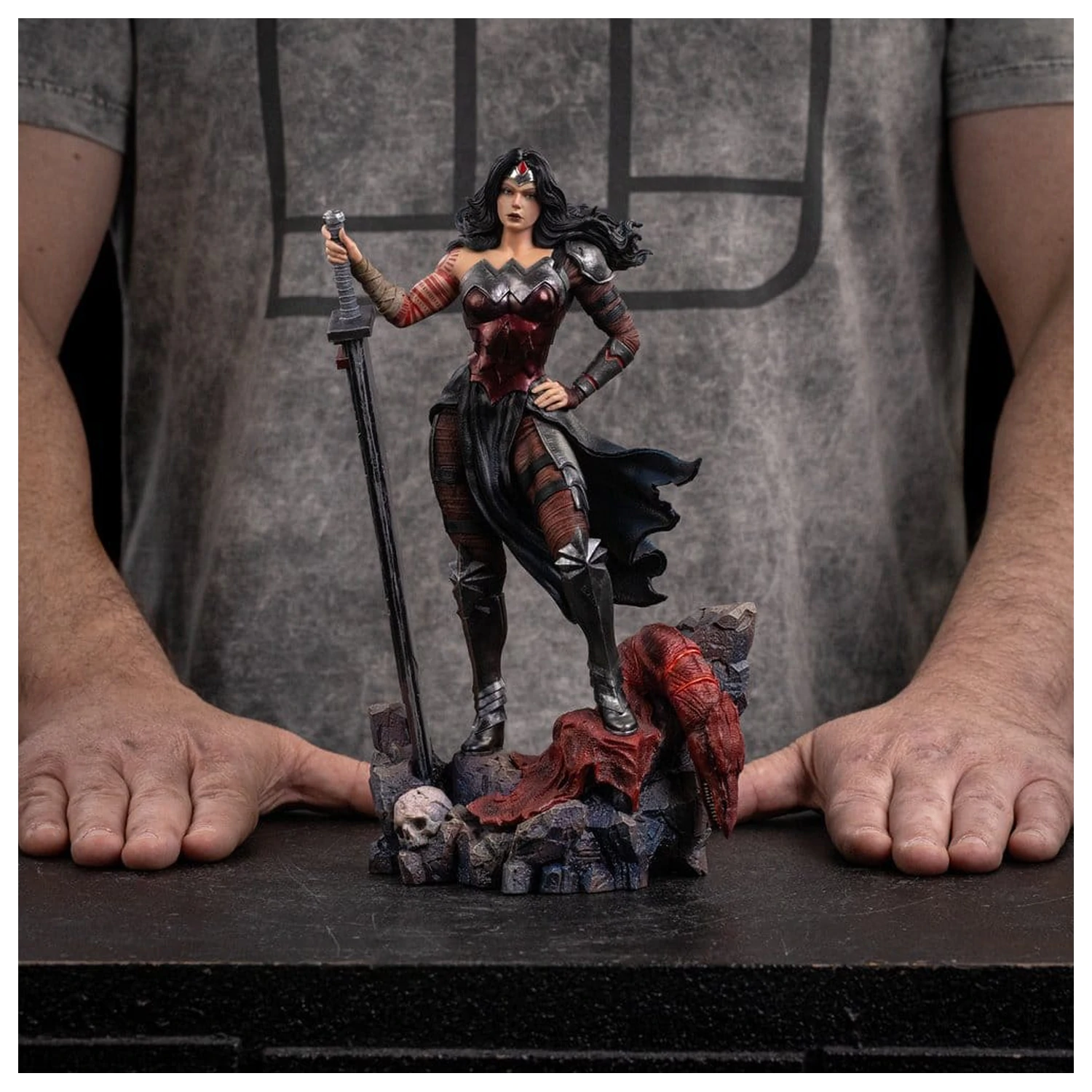 DC Comics Art Scale socha 1/10 Wonder Woman Absolute 25 cm produktová fotografia