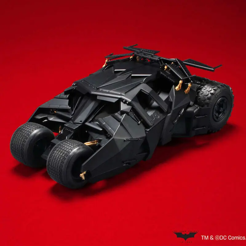 DC comics Batman Begins Batmobile súprava modelu auta figúrka 1/35 produktová fotografia