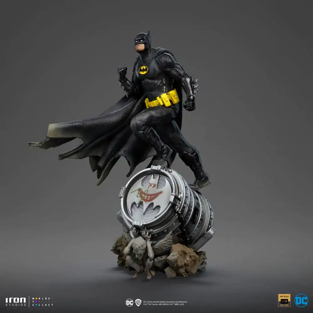 DC Comics BDS Art Scale Socha 1/10 Batman Deluxe (Black Version Exclusive) heo EU Exclusive 30 cm produktová fotografia