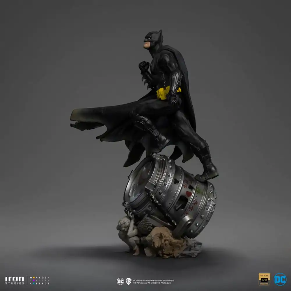 DC Comics BDS Art Scale Socha 1/10 Batman Deluxe (Black Version Exclusive) heo EU Exclusive 30 cm produktová fotografia