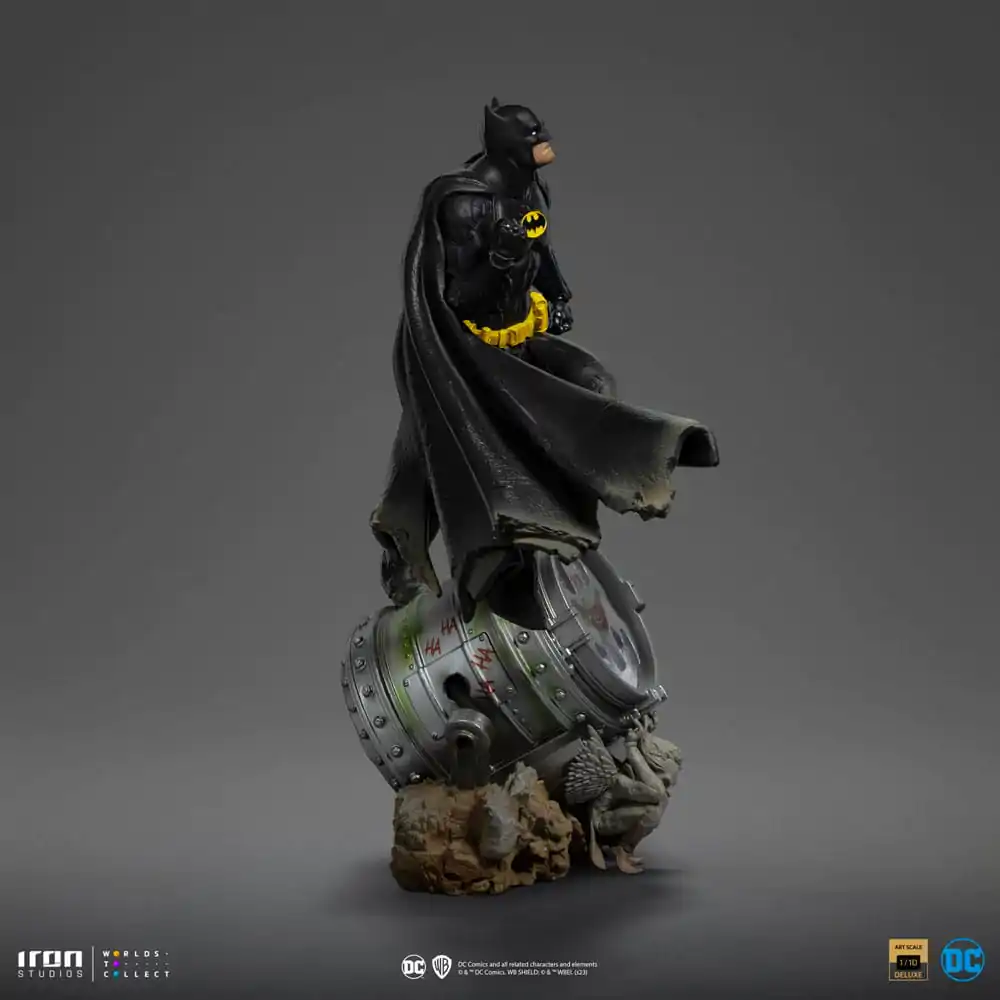 DC Comics BDS Art Scale Socha 1/10 Batman Deluxe (Black Version Exclusive) heo EU Exclusive 30 cm produktová fotografia