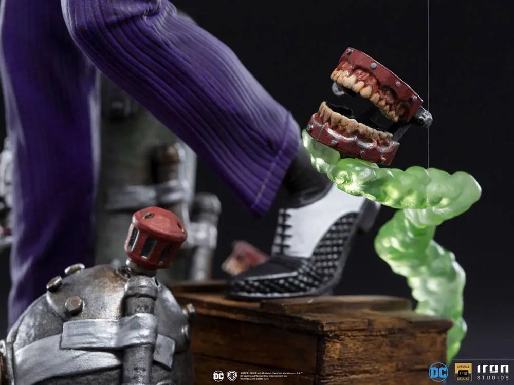 DC Comics Deluxe Art Scale Socha 1/10 The Joker 23 cm produktová fotografia