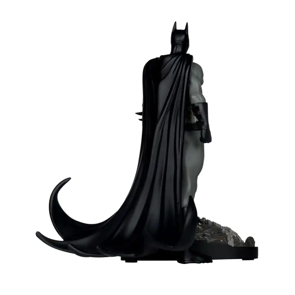 DC Direct Socha 1/10 Batman od Bjorn Barends (Black White) 18 cm produktová fotografia